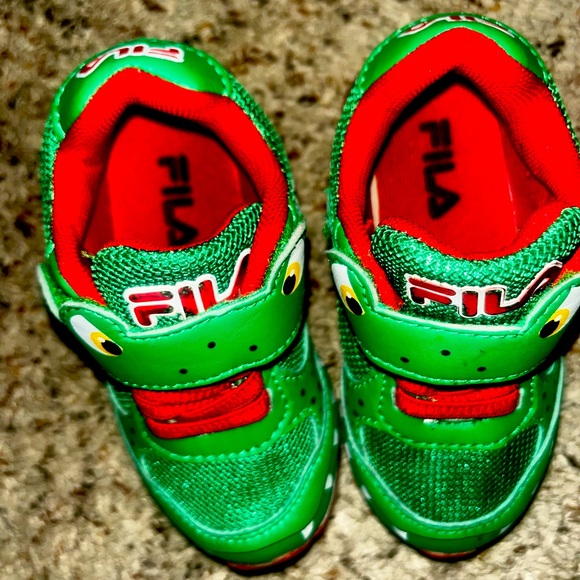 Fila sneakers toddler boy size 5 alligator shoes - Picture 4 of 5